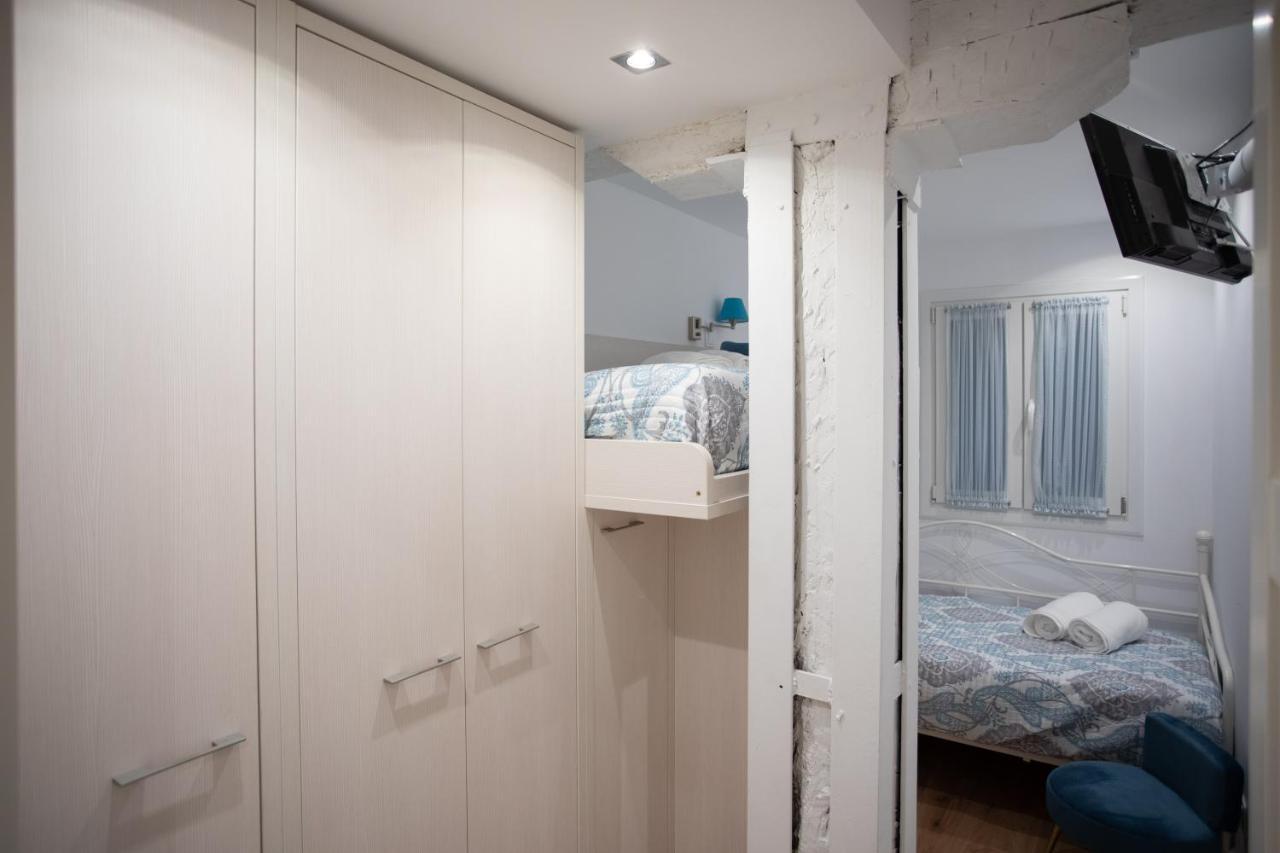 Acogedor Apartamento En El Centro Del Casco Viejo Appartement Bilbao Buitenkant foto