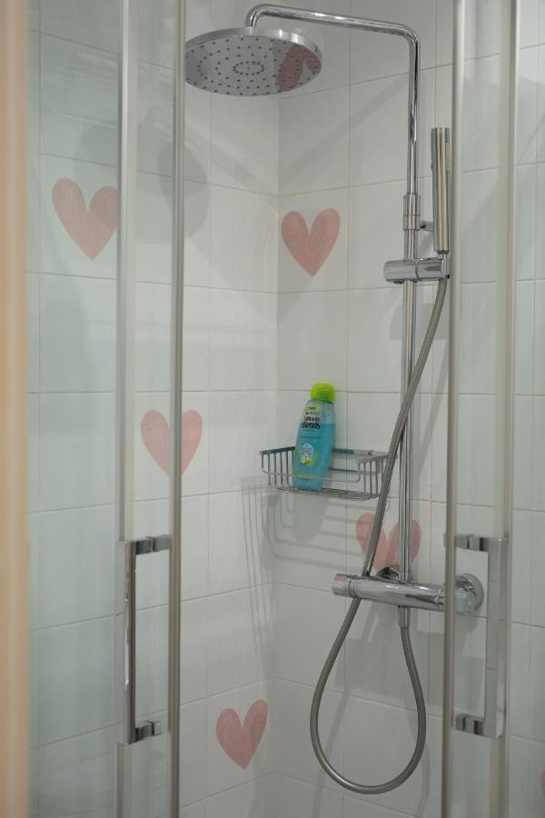 Acogedor Apartamento En El Centro Del Casco Viejo Appartement Bilbao Buitenkant foto
